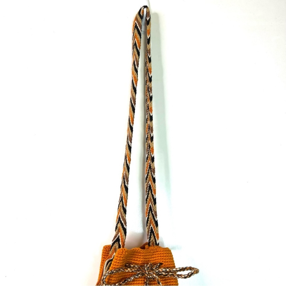 Wayuu Tribe Crocheted Handbag Crossbody - Picture 12 of 13